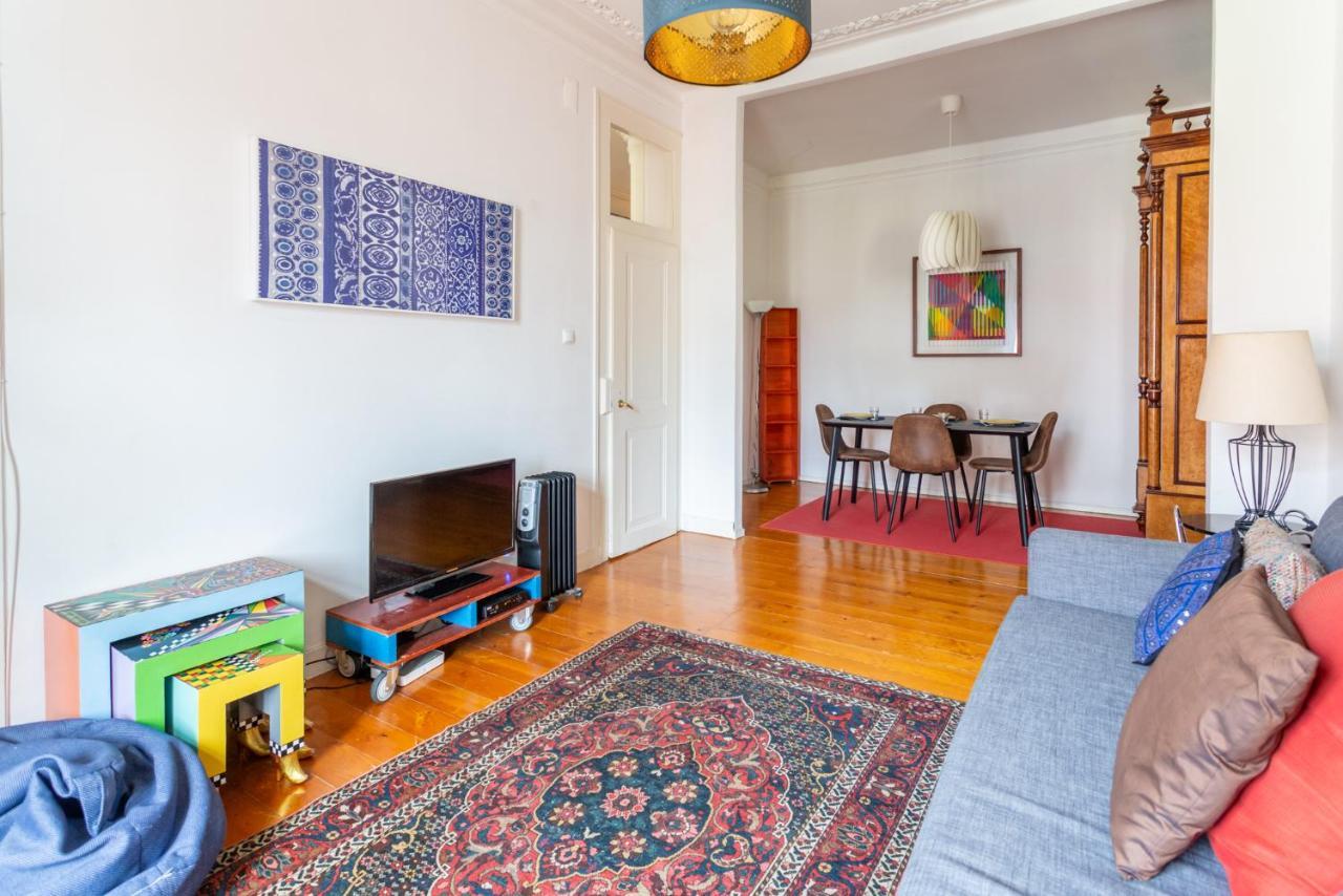 Bright 2 Bedroom Apt 100M From Av. Liberdade Лиссабон Экстерьер фото